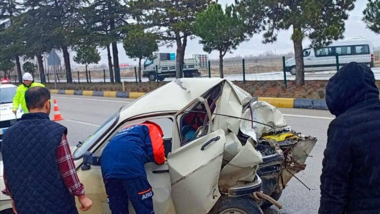 Isparta'da Feci Kaza: Bir Kişi Hayatını Kaybetti