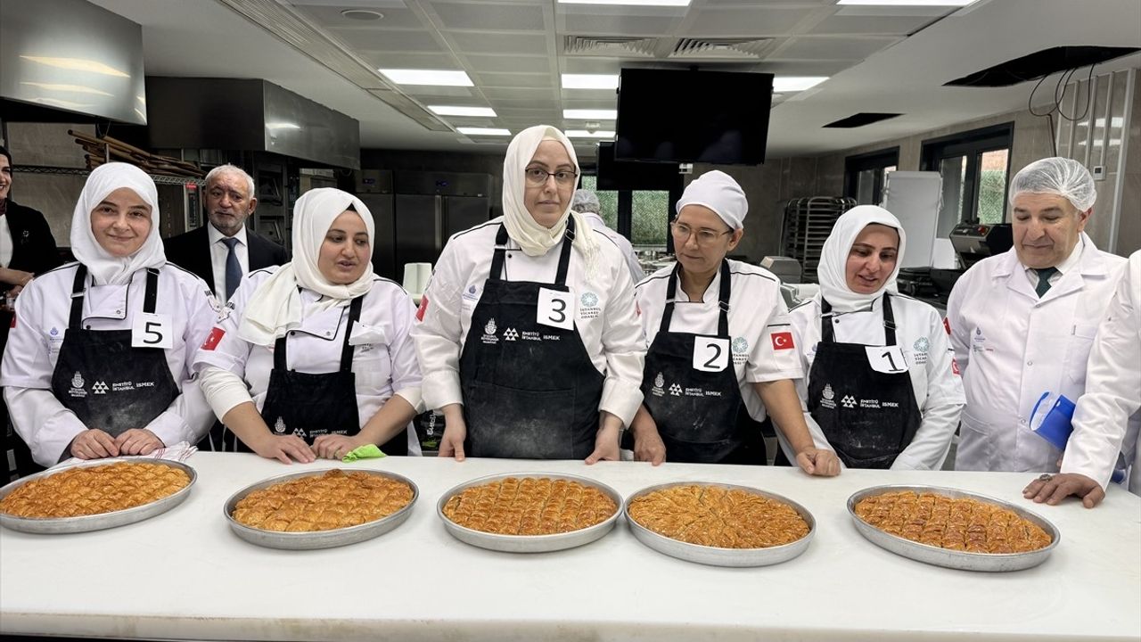 Kadınlardan Baklava Şampiyonası: Emeğin Gücü