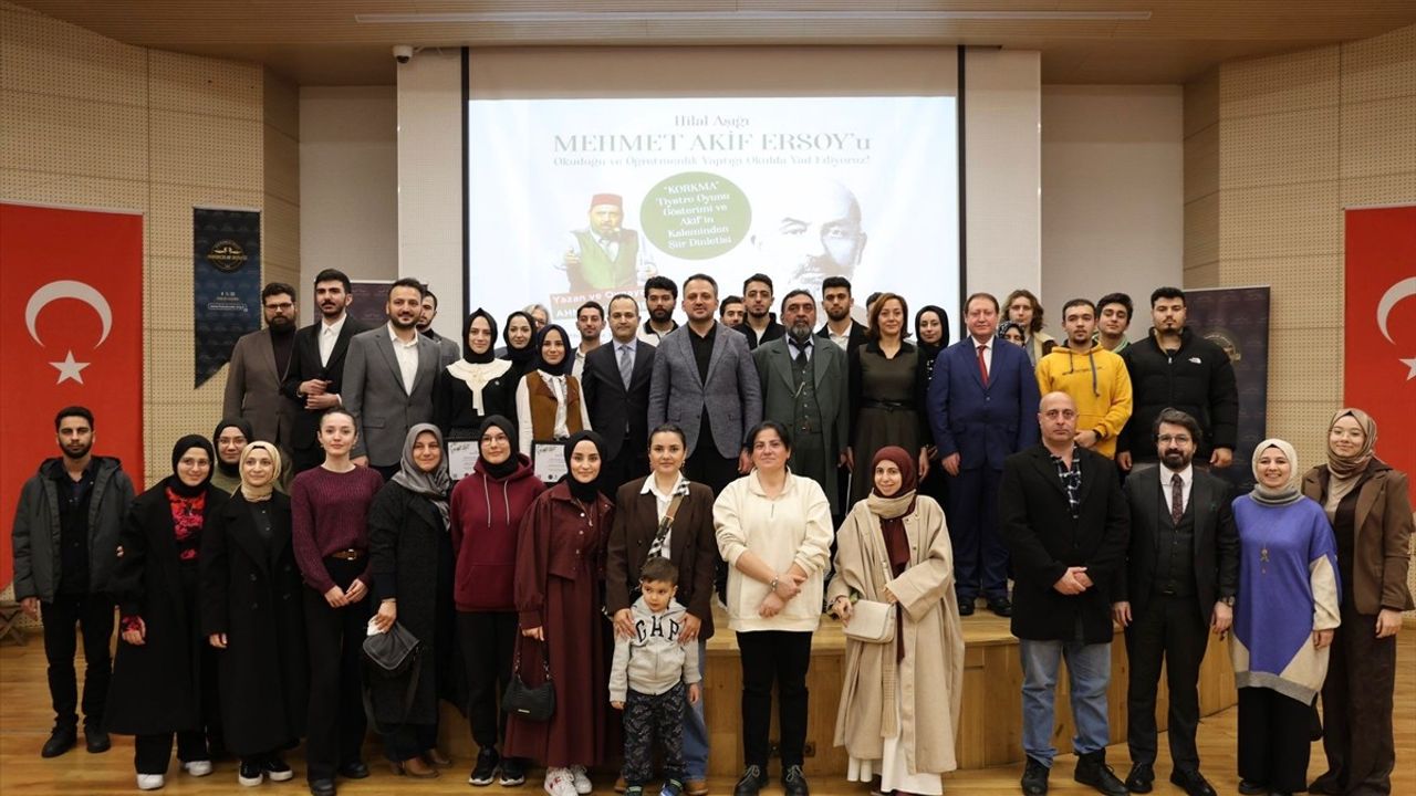 Mehmet Akif Ersoy'u Anma Programı