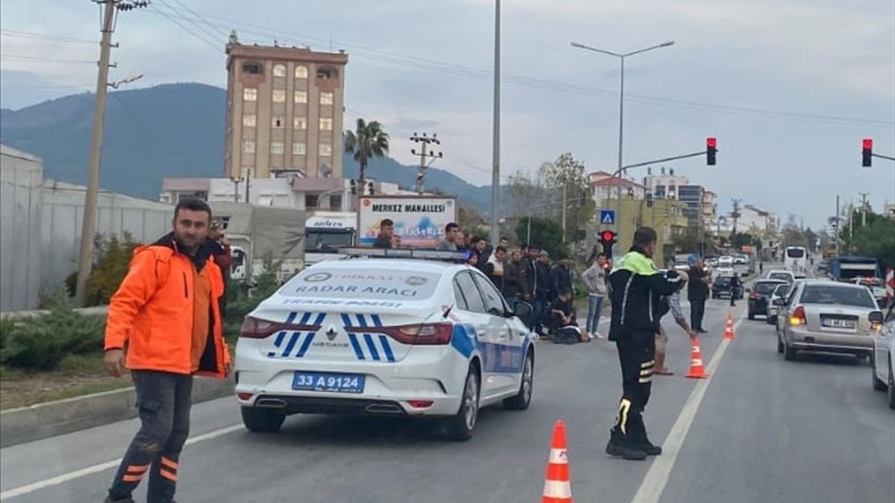 Mersin'de Elektrikli Bisikletten Düşme Kazası