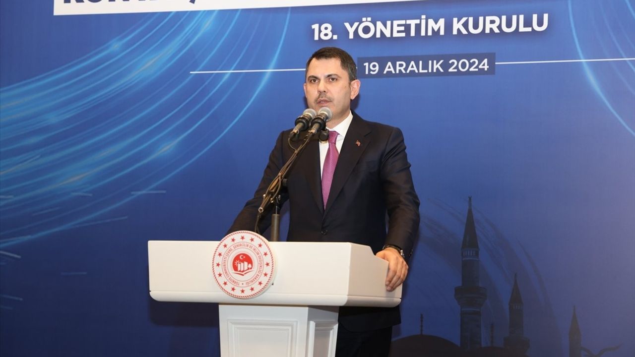 Murat Kurum: '2025'te Depremzedelere Evlerine Kavuşacak'