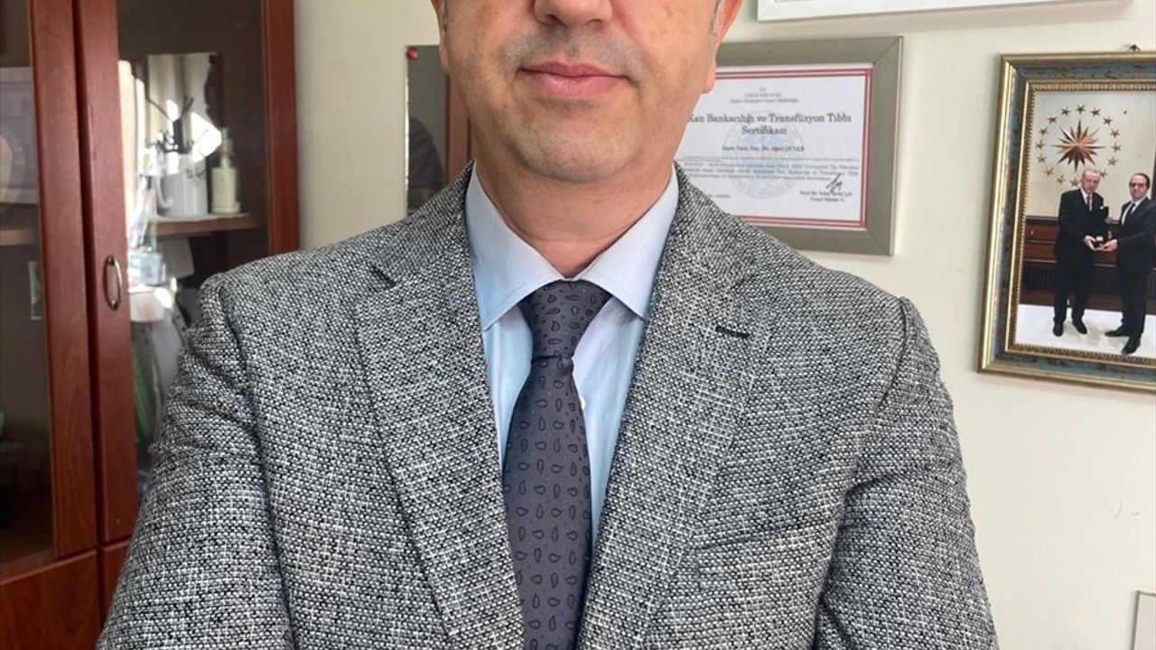 Prof. Dr. Alper Şener, Zatürre Aşısının Önemini Vurguladı