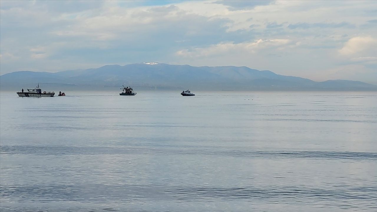 Samsun'da Kaybolan Balıkçılar İçin Arama Çalışmaları Sürüyor