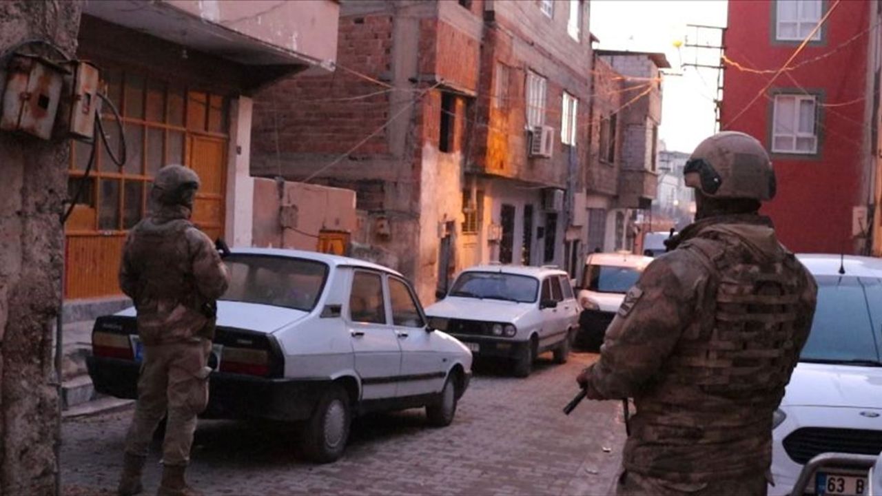 Şanlıurfa'da Terör Operasyonu: 4 Şüpheli Yakalandı