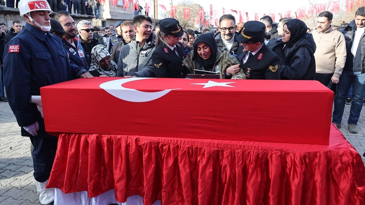 Şehit Astsubay Hüseyin İpek Nevşehir'de Uğurlandı