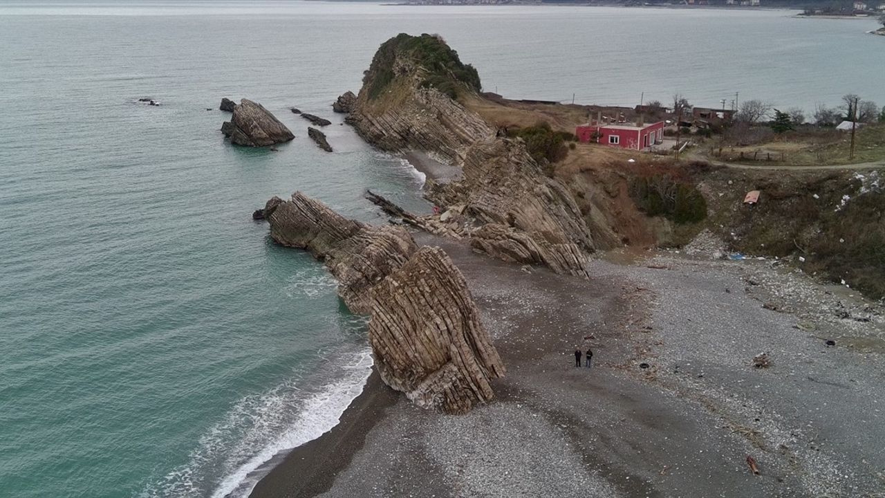 Sinop'ta Deniz Çekilmesi Havadan Görüntülendi