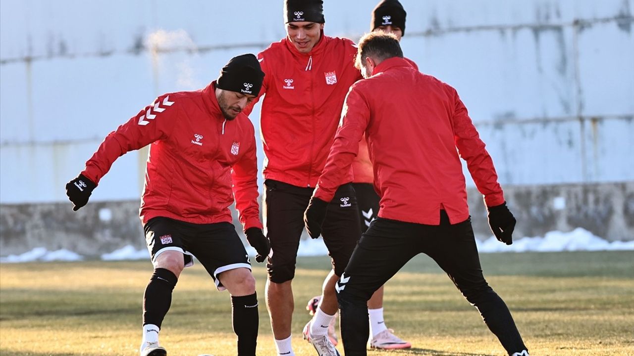 Sivasspor Galatasaray Maçı İçin Hazırlıklara Devam Ediyor