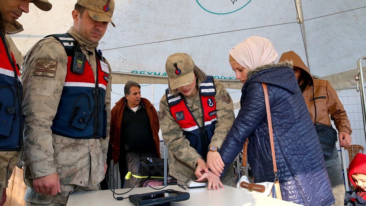 Suriyelilerin Hatay'dan Ülkelerine Dönüşü Devam Ediyor