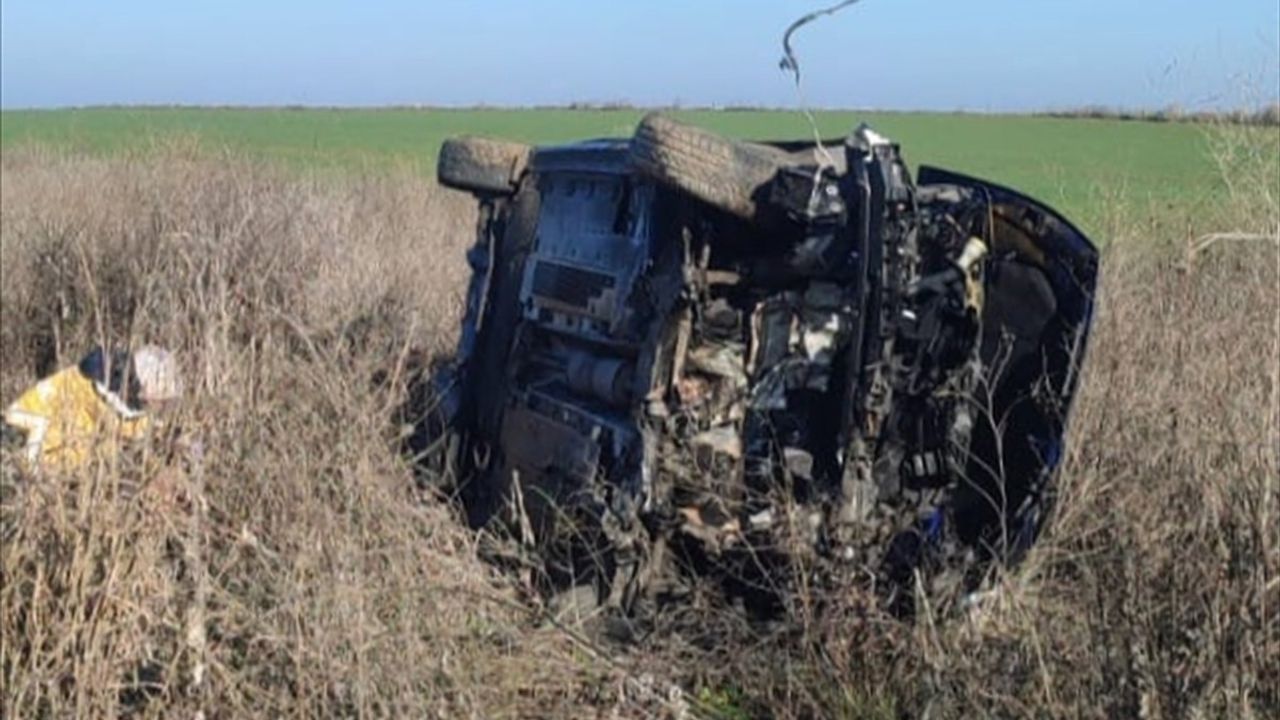 Tekirdağ'da Talaş Devrilen Araç Kazası: Sürücü Hayatını Kaybetti