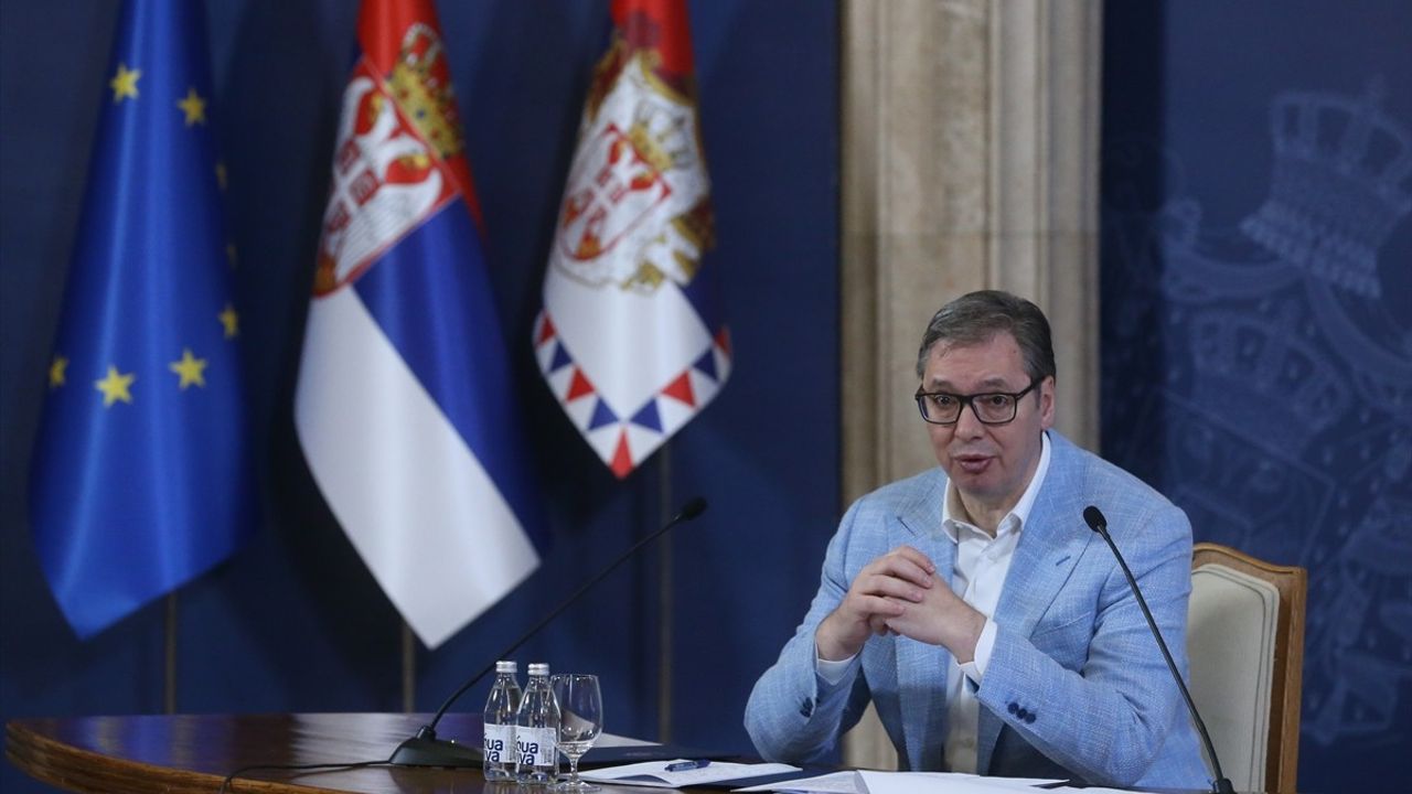 Vucic: "Sırbistan'ın Kosova'daki Patlamayla İlgisi Yok"