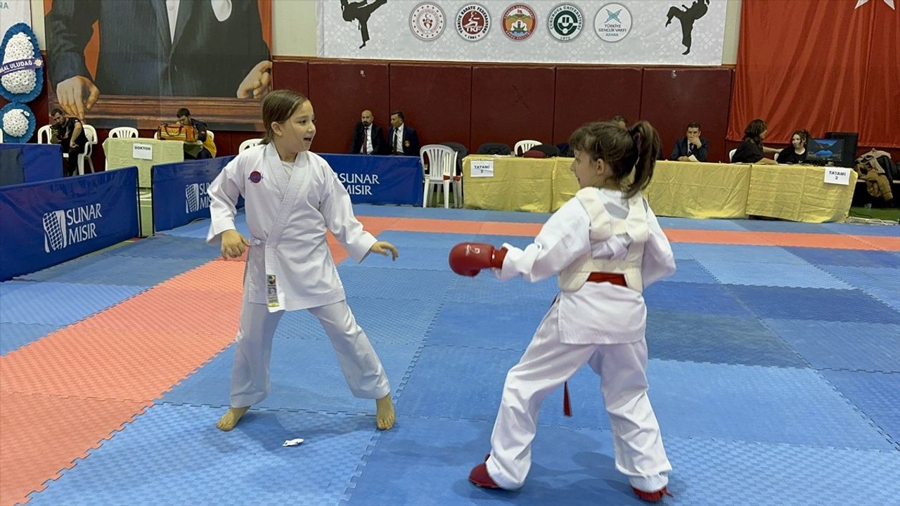 Adana'da 5 Ocak Uluslararası Karate Kurtuluş Kupası Müsabakaları Başladı