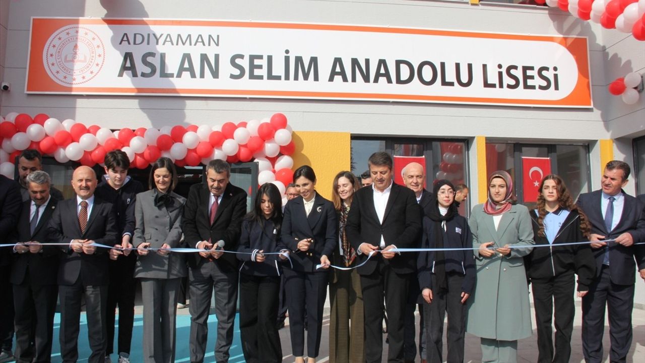 Bakan Tekin Adıyaman'da Derslik Sayısını Artırmayı Hedefliyor