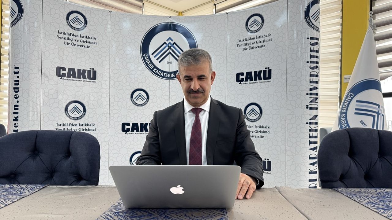 ÇAKÜ Rektörü Prof. Dr. Harun Çiftçi, Yılın Kareleri Oylamasına Katıldı