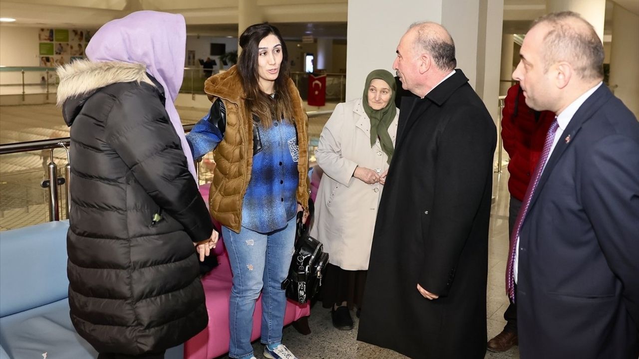 Çorum Valisi Çalgan'dan Yüzde Kaza Geçiren Polis Memuruna Ziyaret