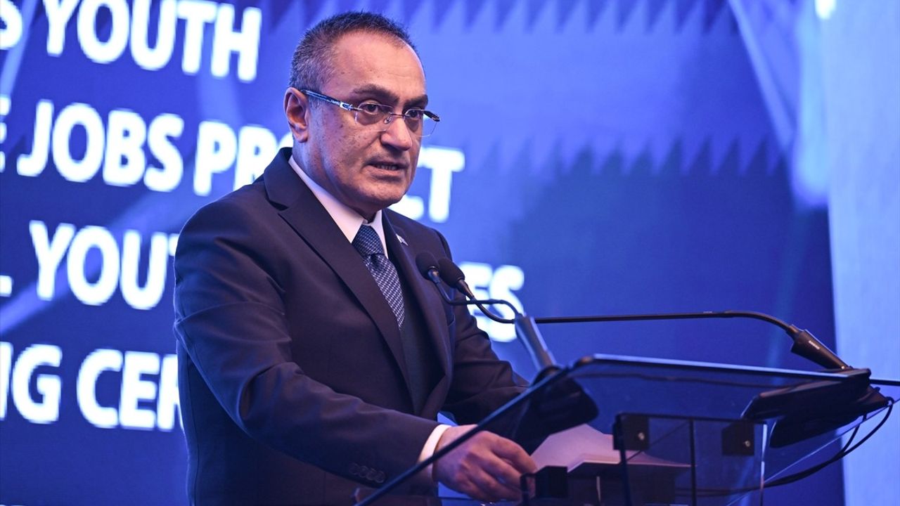 Dijital Gençlik Merkezleri'nin Açılışı Ankara'da Gerçekleşti