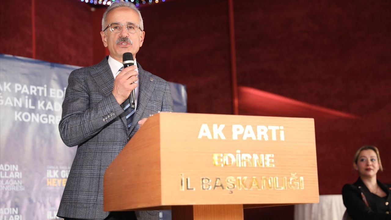 Edirne'de AK Parti Kadın Kolları Kongresi Gerçekleşti