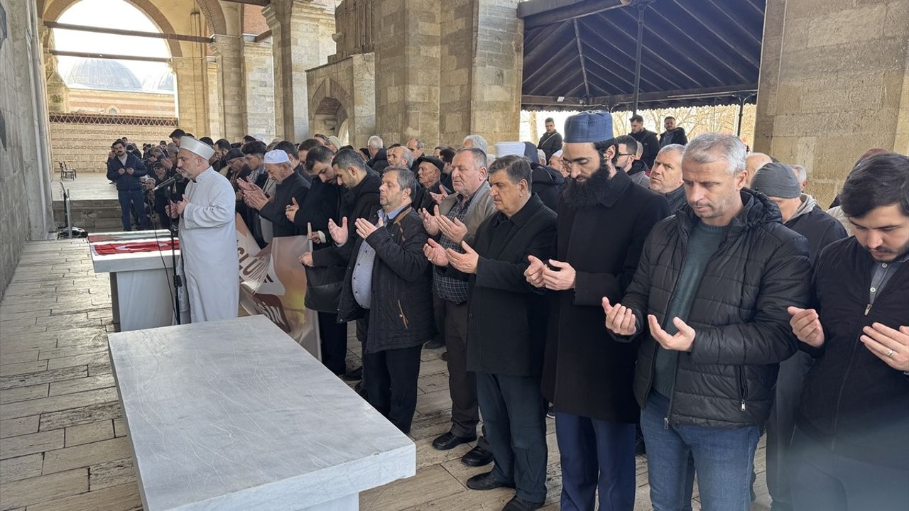 Edirne'de Muhammed ed-Dayf için Gıyabi Cenaze Namazı