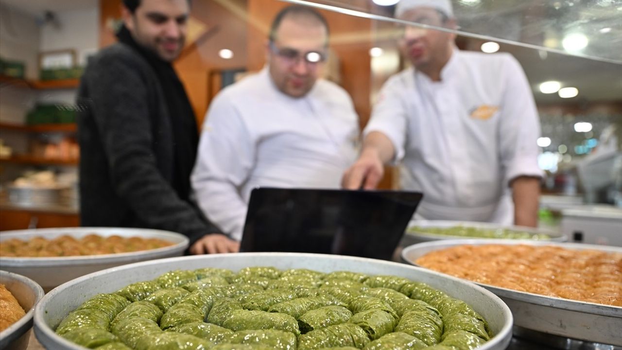 Gaziantep Baklavacıları Yılın Kareleri Oylamasında