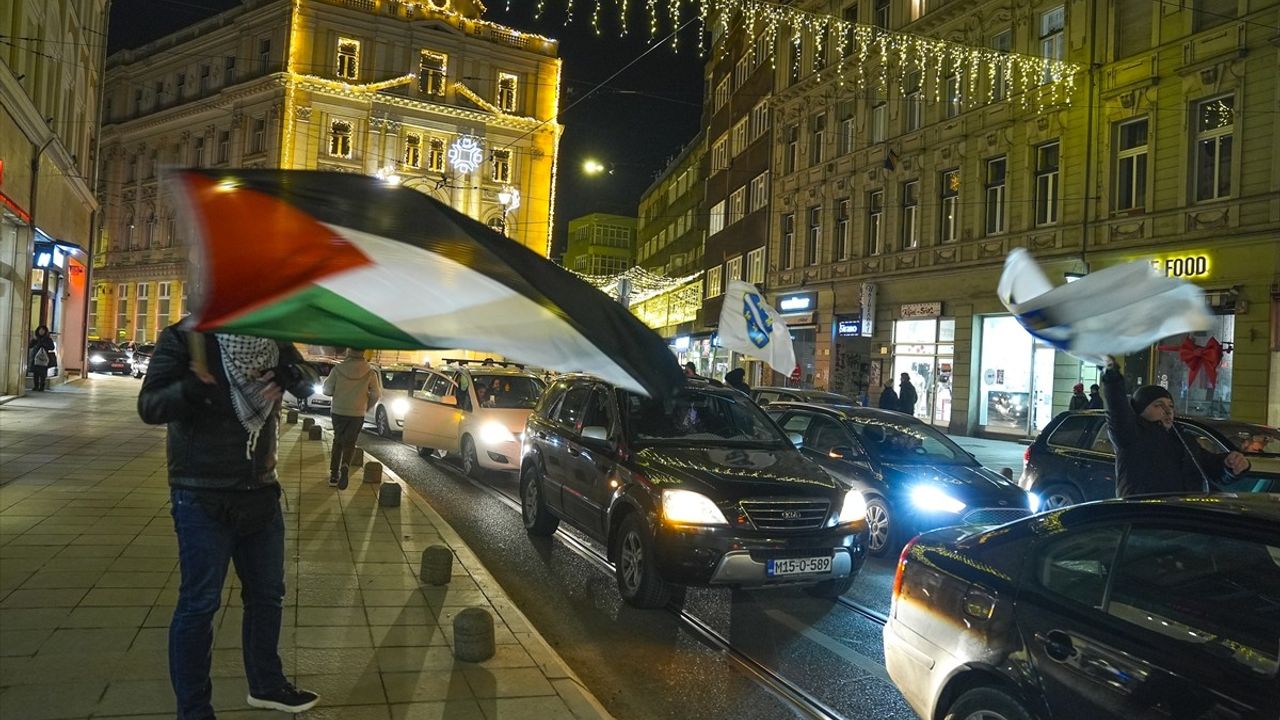 Gazze'de Ateşkes Kutlaması Saraybosna'da Coşkuyla Karşılandı