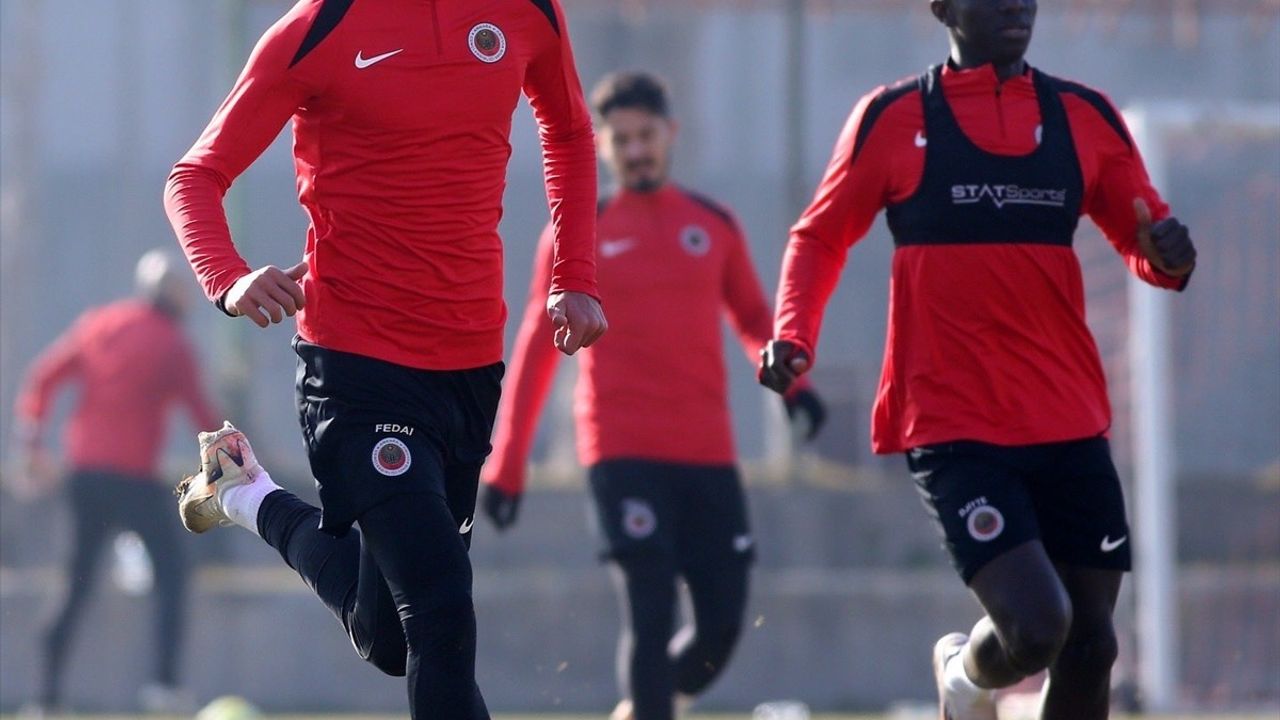 Gençlerbirliği, Sakaryaspor Maçına Hazırlanıyor