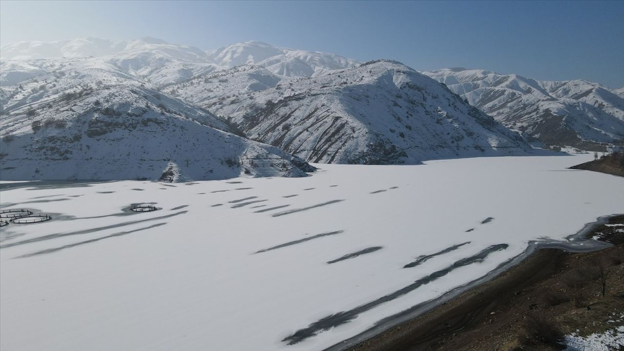 Göynük Barajı Kış Beyazına Büründü