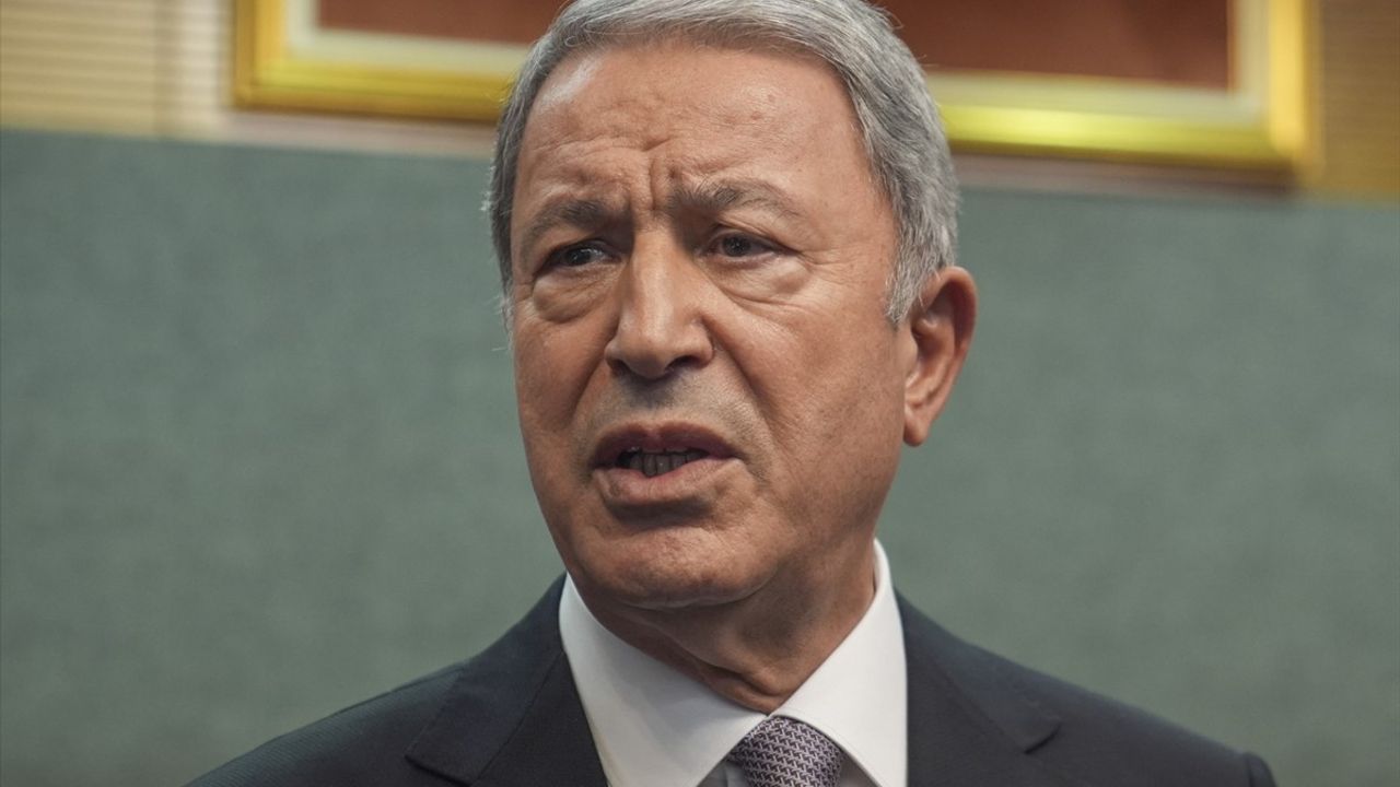 Hulusi Akar'dan Terörsüz Türkiye Vurgusu