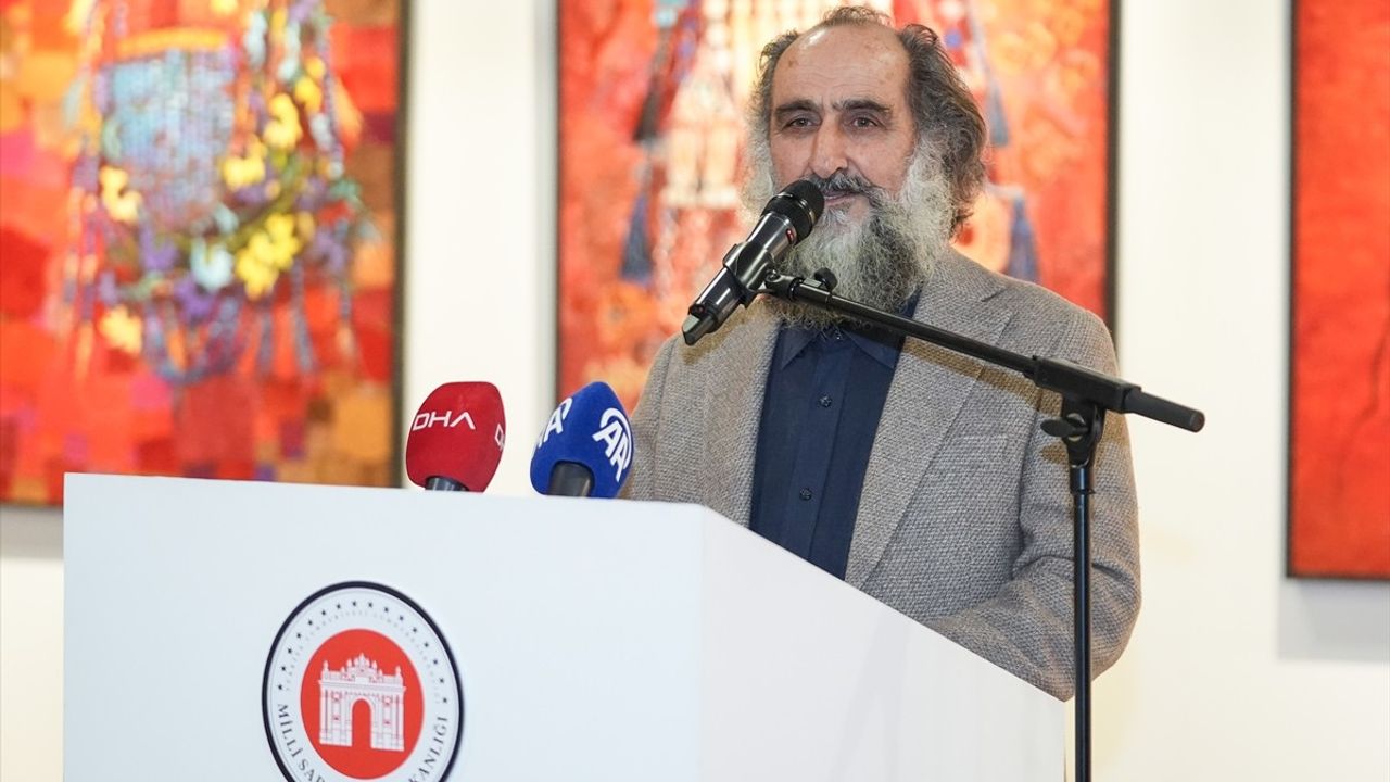 İlhami Atalay'ın "Tak Takıştır Yap Yakıştır" Sergisi Sanatseverlerle Buluştu