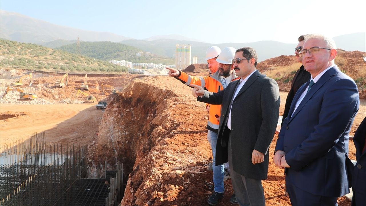 İskenderun'da 600 Yataklı Devlet Hastanesi İnşaatı Devam Ediyor