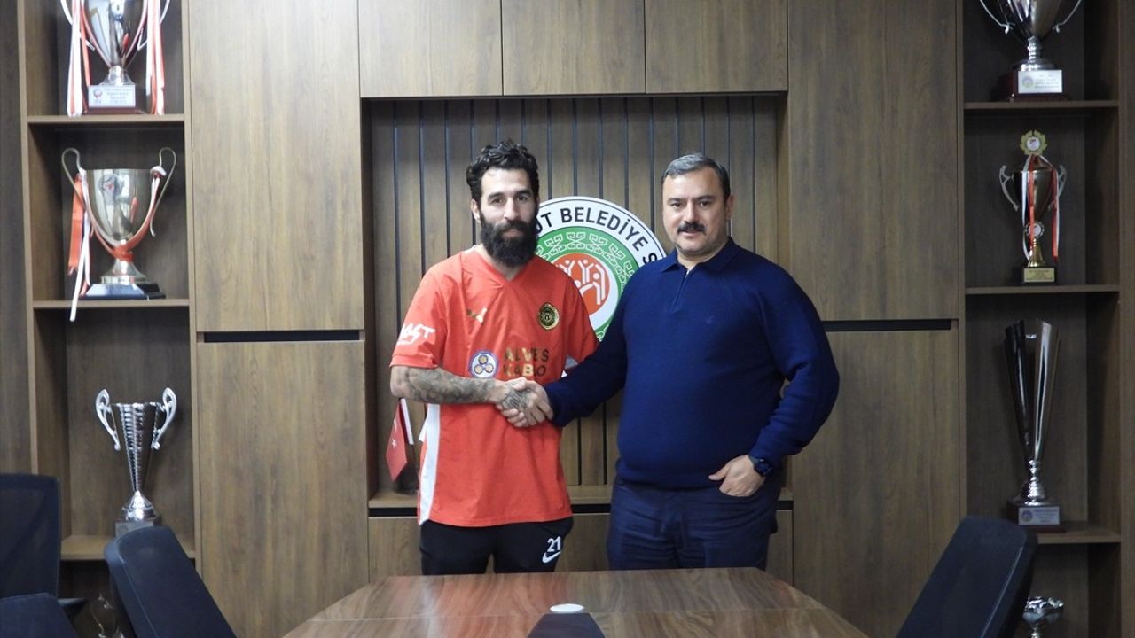 Jimmy Durmaz'ın Etimesgut Belediyespor'a Transferi