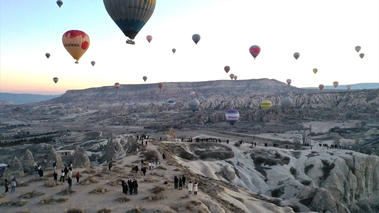 Kapadokya'da Sıcak Hava Balonu Rekoru