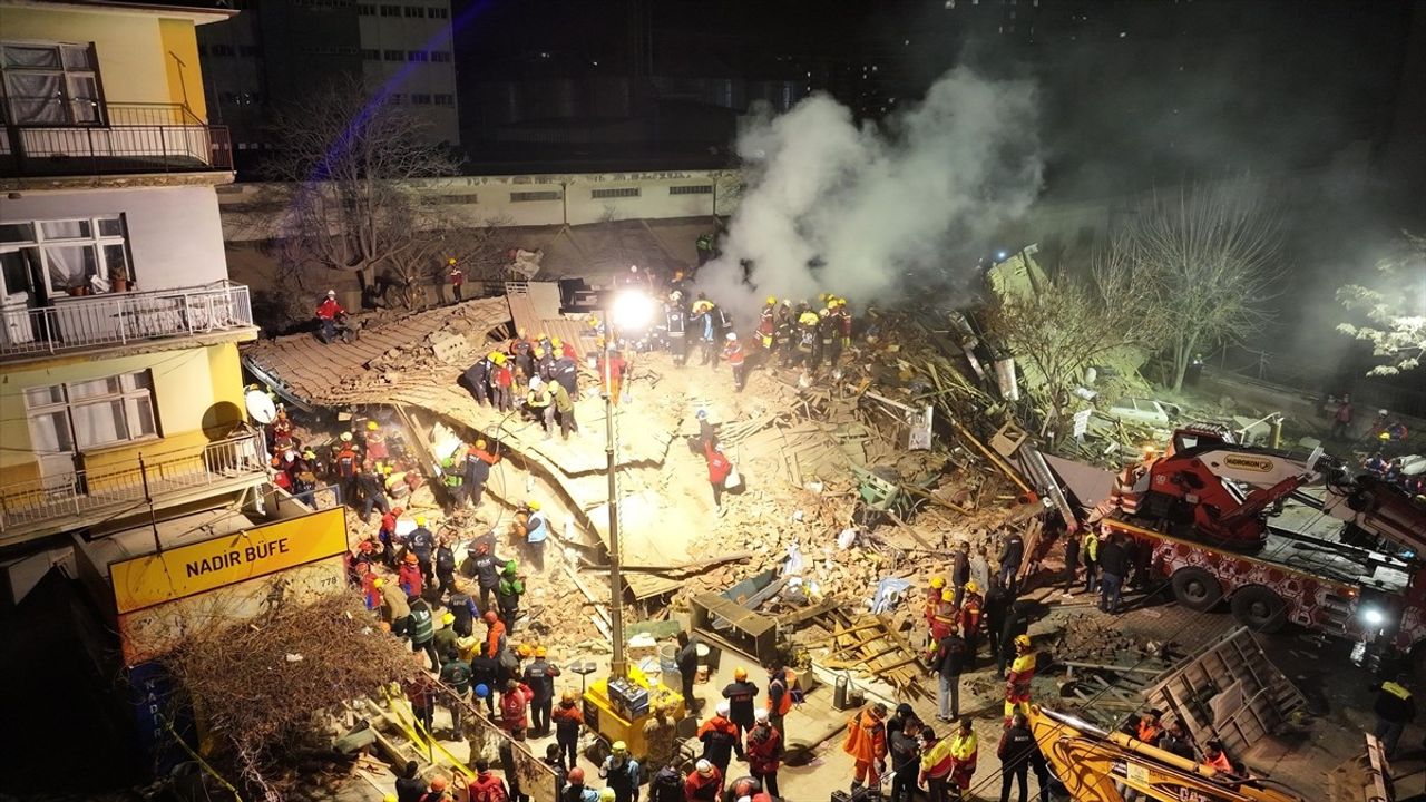 Konya'da Binanın Çökmesi: 4 Şüpheli Gözaltına Alındı