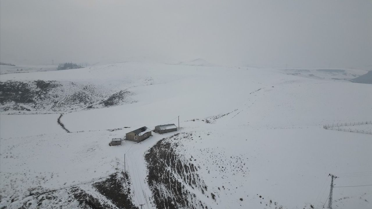 Murat Nehri'ndeki Buzlanma Dronla Görüntülendi