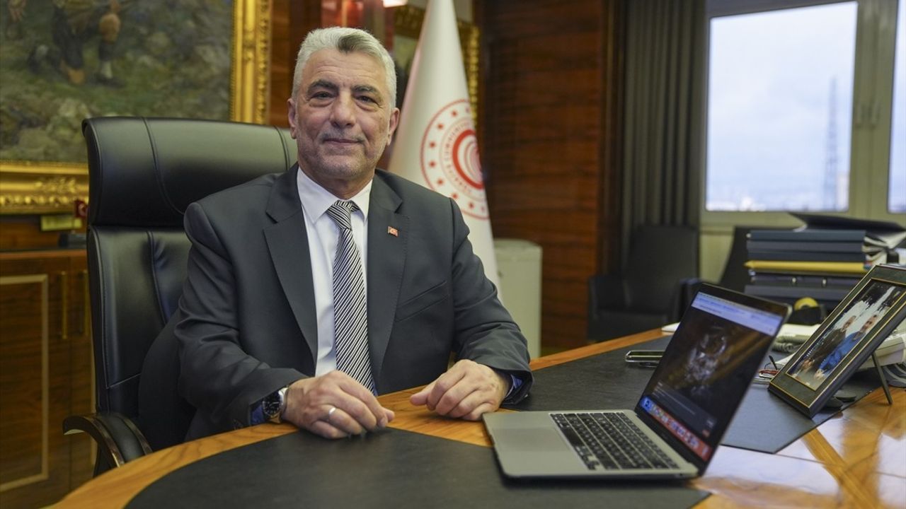 Ömer Bolat, Anadolu Ajansı'nın 'Yılın Kareleri' Oylamasına Katıldı