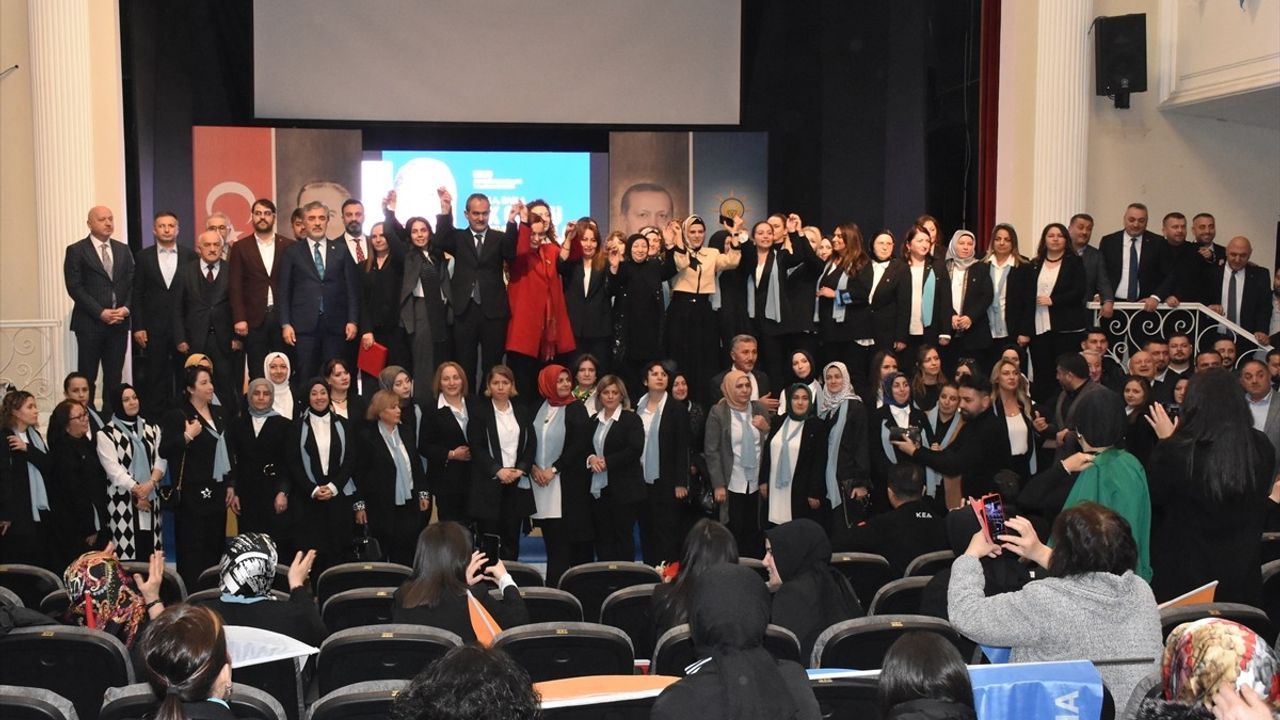 Ordu'da AK Parti Kadın Kolları 7. Olağan Kongresi Gerçekleşti