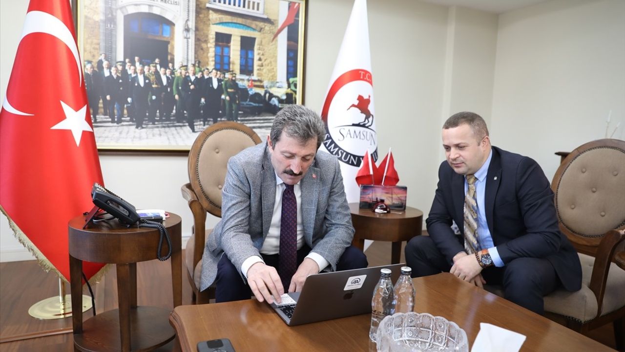 Orhan Tavlı, Anadolu Ajansı'nın Yılın Kareleri Oylamasına Katıldı
