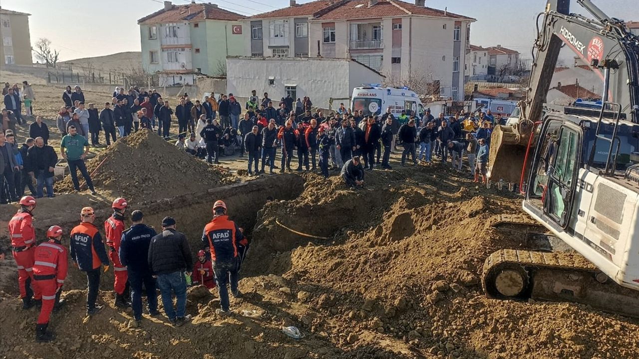 Polatlı'da Kanalizasyon Çalışmasında Göçük: 1 Kişi Hayatını Kaybetti