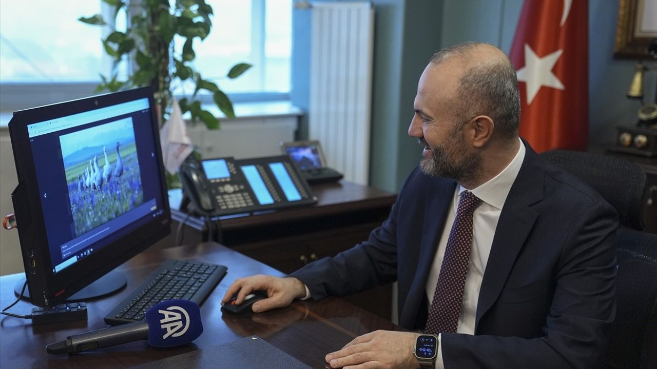 PTT AŞ Genel Müdürü Hakan Gülten, AA'nın Yılın Kareleri Oylamasına Katıldı