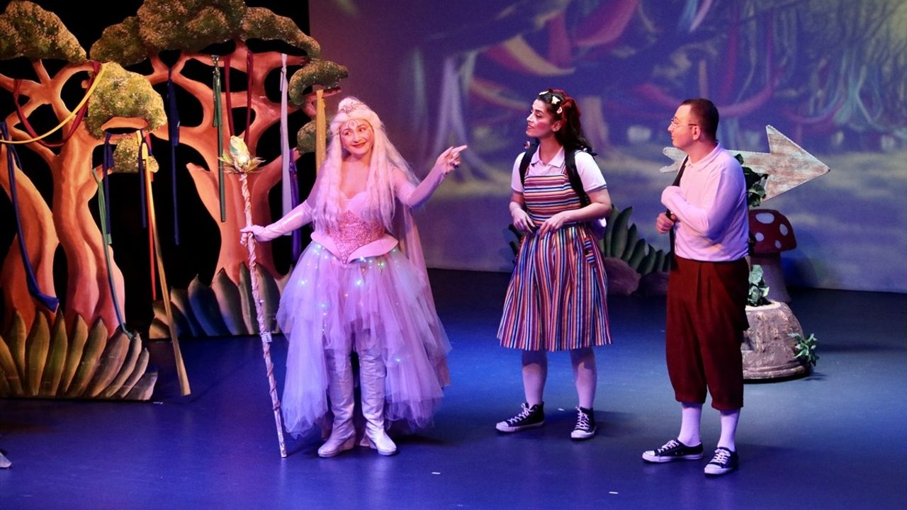 Samsun Devlet Opera ve Balesi'nden "Okulumuz Orman" Performansı