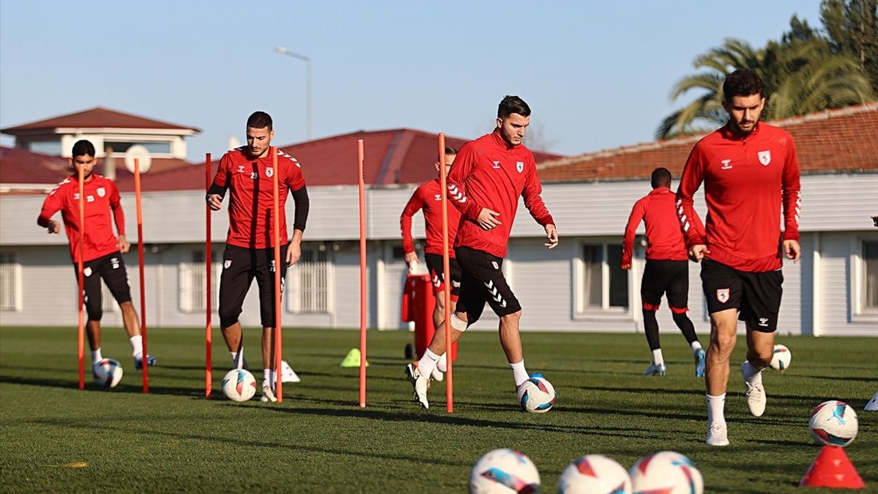 Samsunspor Kayserispor Maçı Hazırlıklarını Sürdürüyor