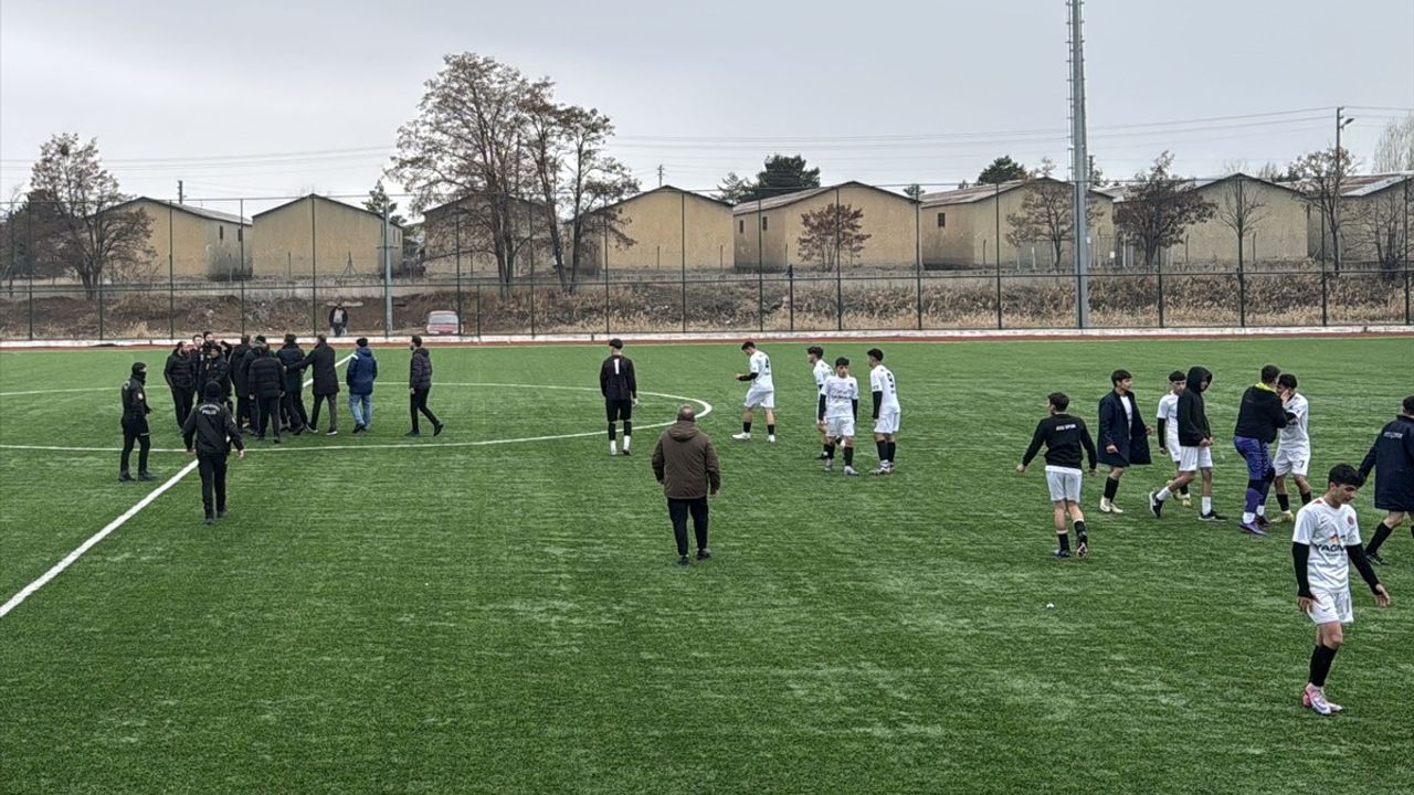 Sivas'ta Amatör Lig Maçında Gerginlik