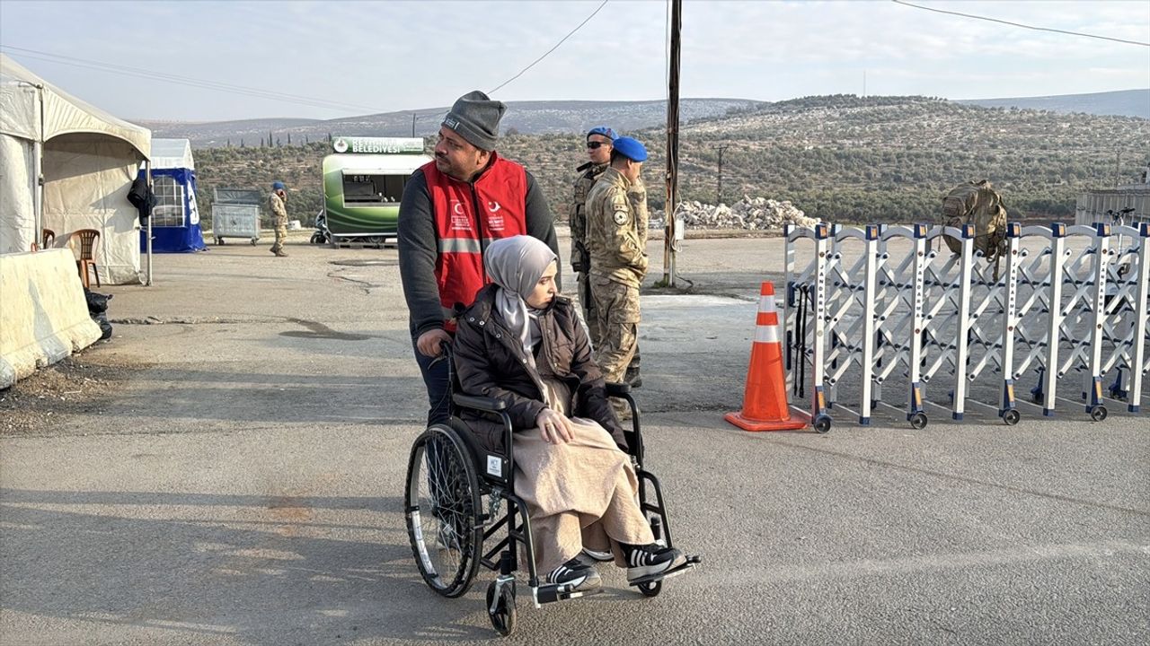 Suriyelilerin Hatay'daki Sınır Kapılarından Ülkelerine Dönüşü Devam Ediyor