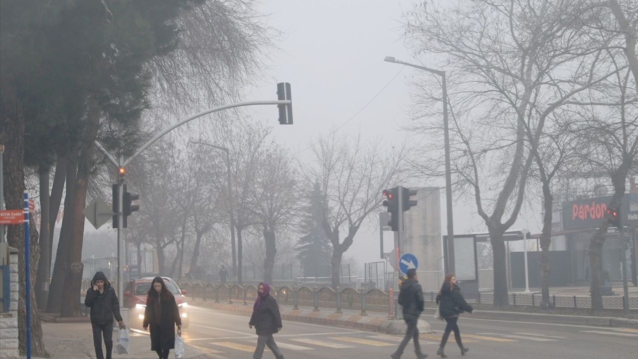 Trakya'da Görüş Mesafesini Azaltan Sis Olayı