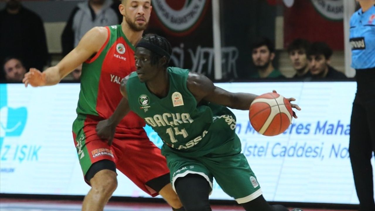 Yalovaspor Basketbol, Darüşşafaka Lassa'yı Mağlup Etti