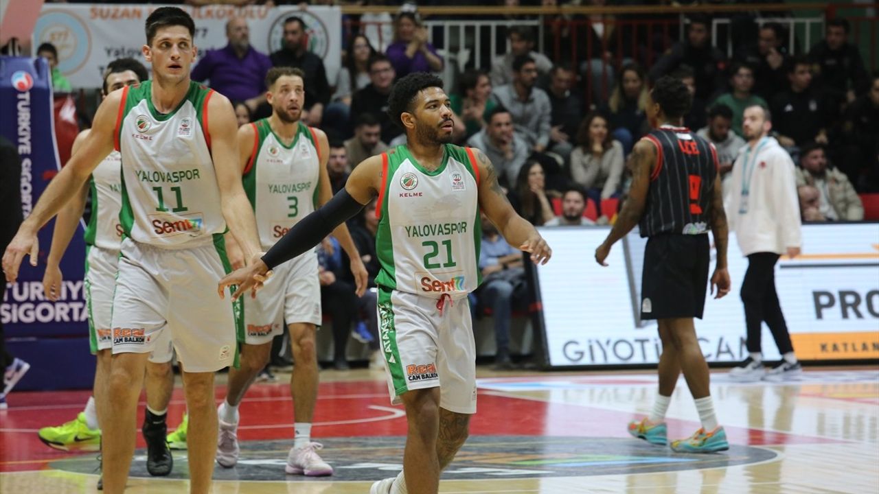 Yalovaspor, Manisa Basket'i Zorla Geçti