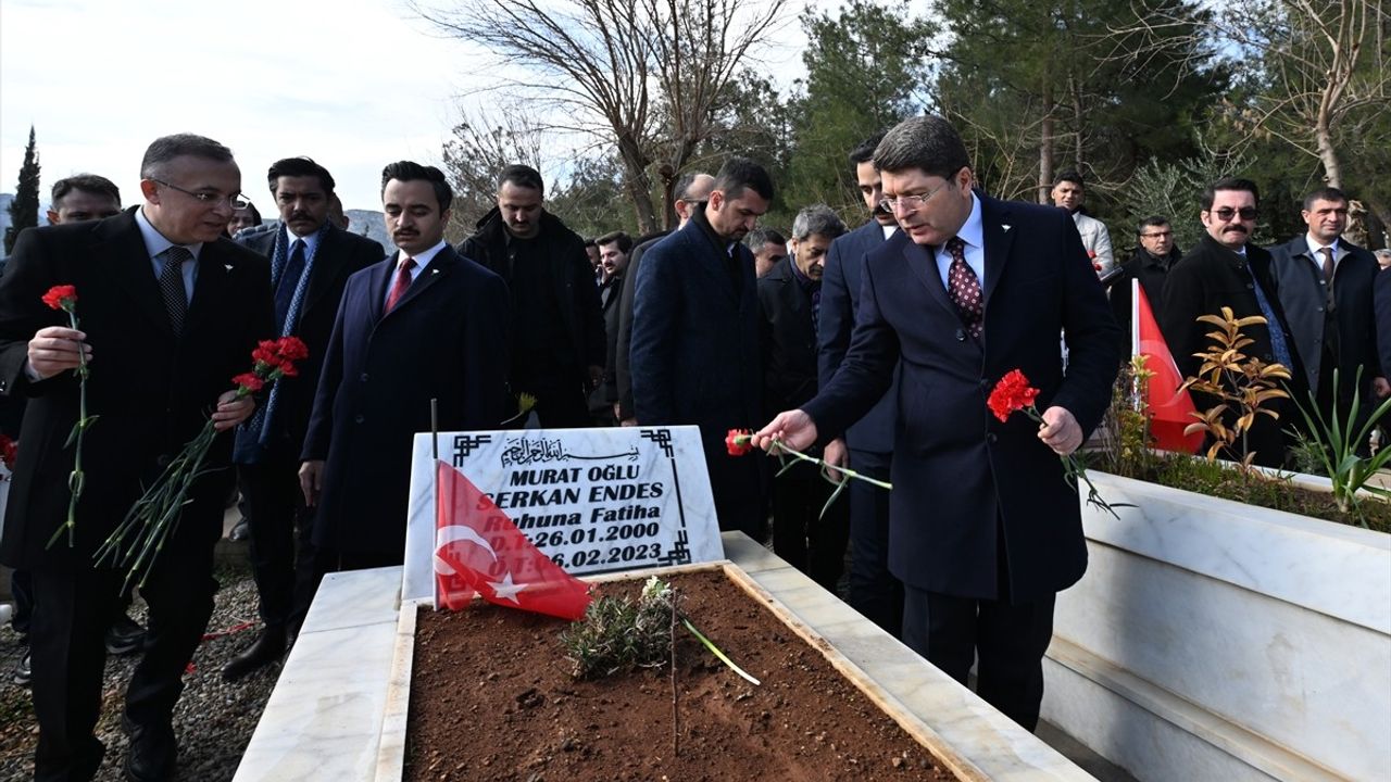 Adalet Bakanı Tunç, Gaziantep'te Deprem Süreçlerini Değerlendirdi