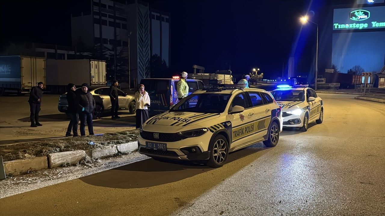 AK Parti Milletvekili ve İl Başkanı Trafik Kazası Geçirdi