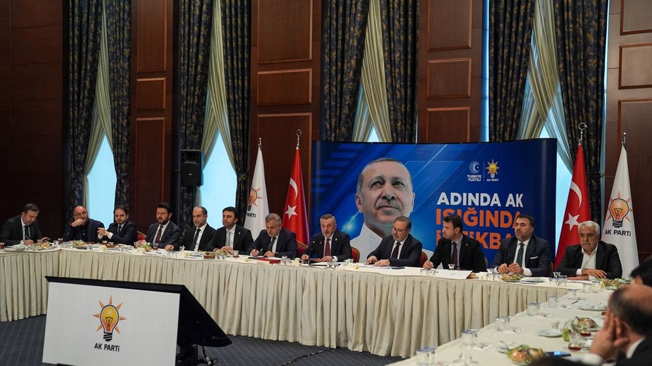 AK Parti'nin 8. Olağan Büyük Kongresi 23 Şubat'ta