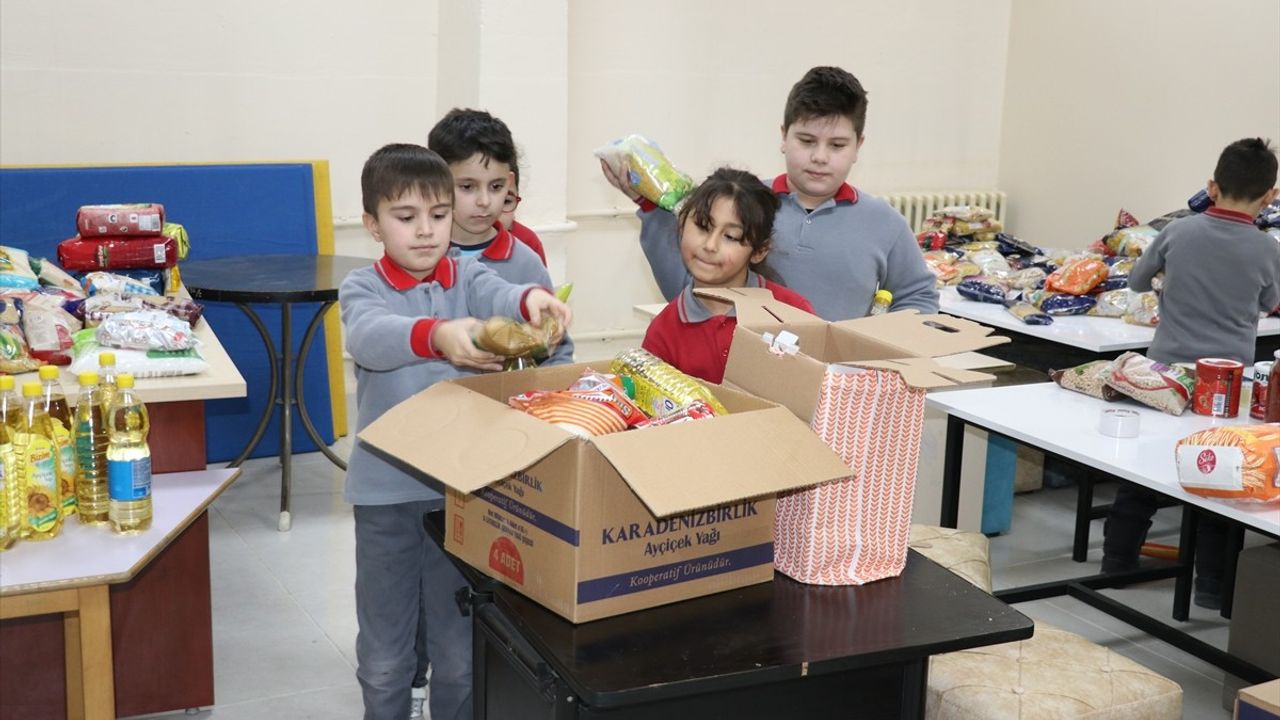 Amasya'da Öğrencilerden Anlamlı Ramazan Kutusu Projesi