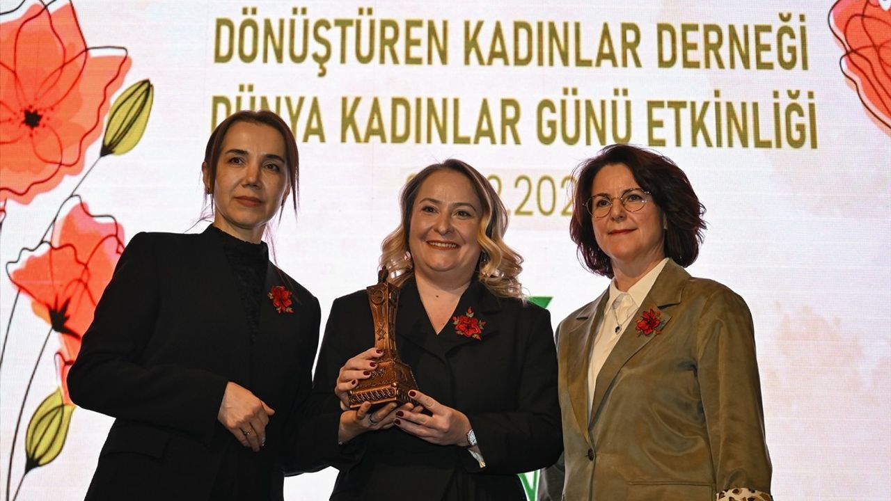 Ankara'da 'Bir Hikaye, Bin Umut' Etkinliği Düzenlendi