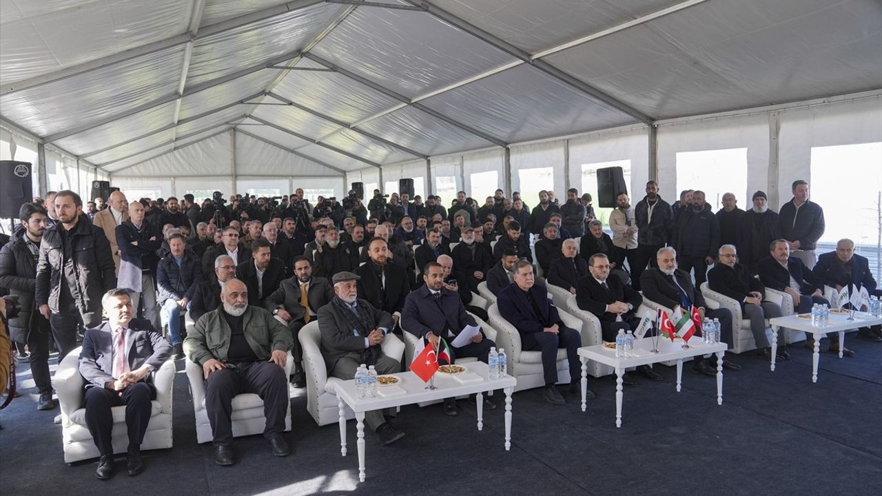 Ankara'da Selahaddin Eyyubi Camisi Açıldı